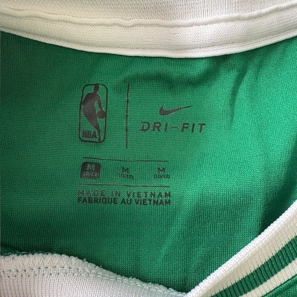 Kemba Walker #8 Boston Celtics Nike NBA Authentic Jersey Size Youth M - Picture 6 of 8